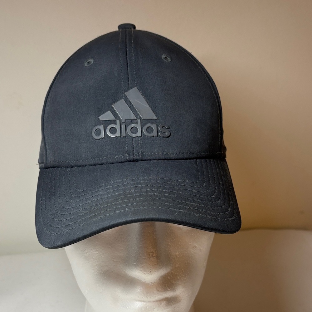 Adidas Charcoal Aeroready Fitted Lightweight Vented Hat S/M